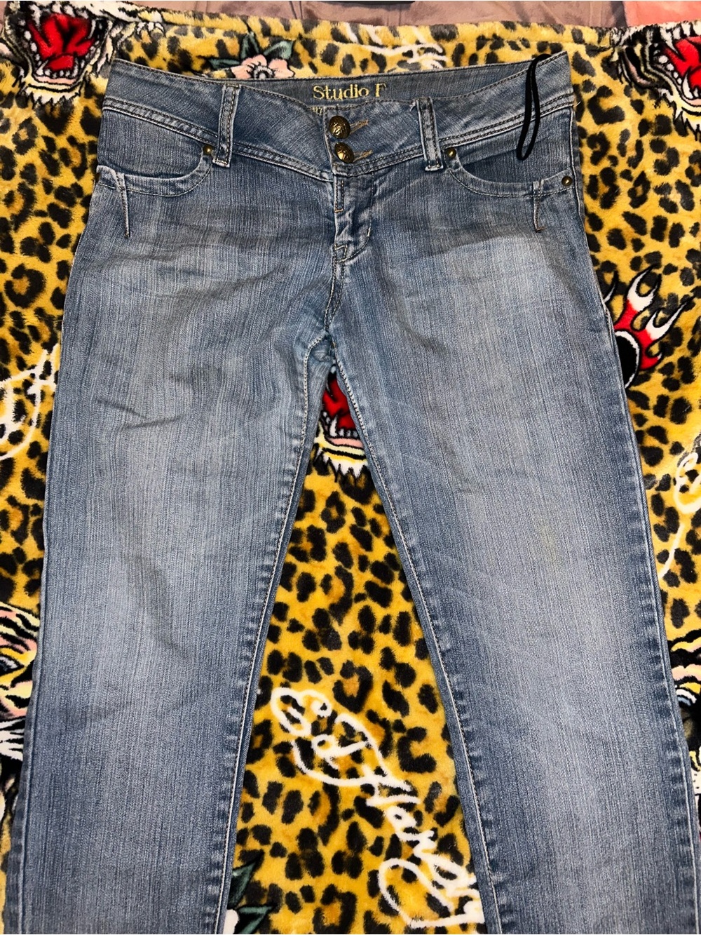 Studio F Light Blue Skinny Jeans for Women